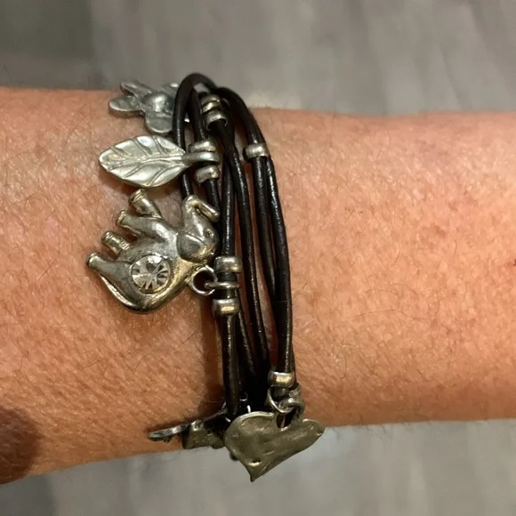 Bracelet - Picture 2 of 6